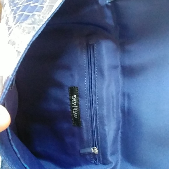 Handbag - Picture 2 of 2